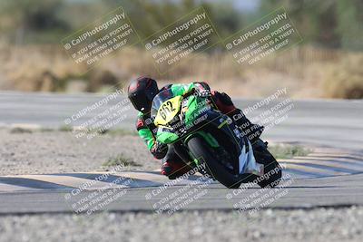 media/Oct-04-2025-CVMA (Sat) [[408bcdd6e4]]/Race 13-Amateur Supersport Open/